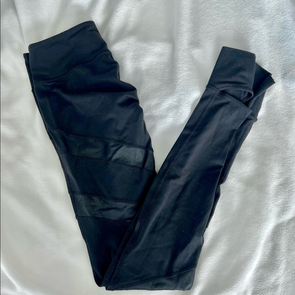 Lululemon Wonder Under Stirrup Circe Wrap size 8
